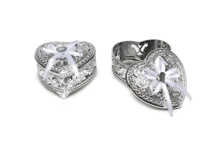 LEMBRANCINHA CORACAO PLAST LACO PRATEADO  X12