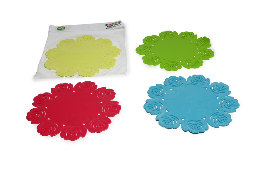 DESCANSO PANELA EMBORRACHADO FLOR 19,5CM  X12