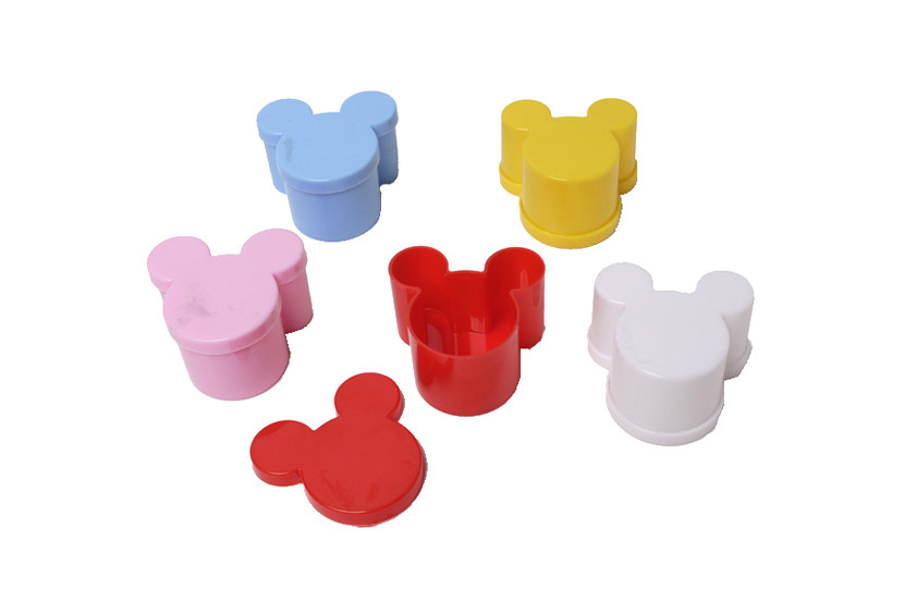 LEMBRANCINHA PLAST MICKEY COLOR 7CM
