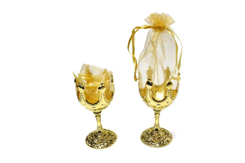 LEMBRANCINHA COROA PLAST SACO OURO  X12