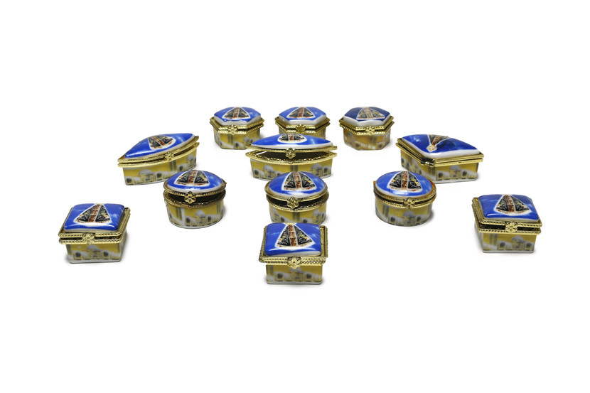 ENFEITE PORCELANA NOSSA SRA APARECIDA